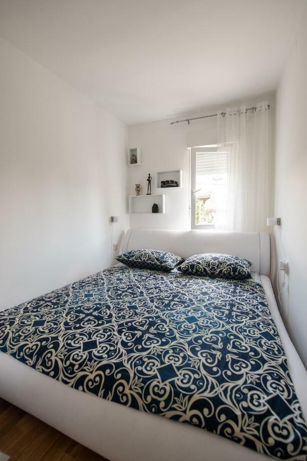 Apartment Emili أوباتيا المظهر الخارجي الصورة